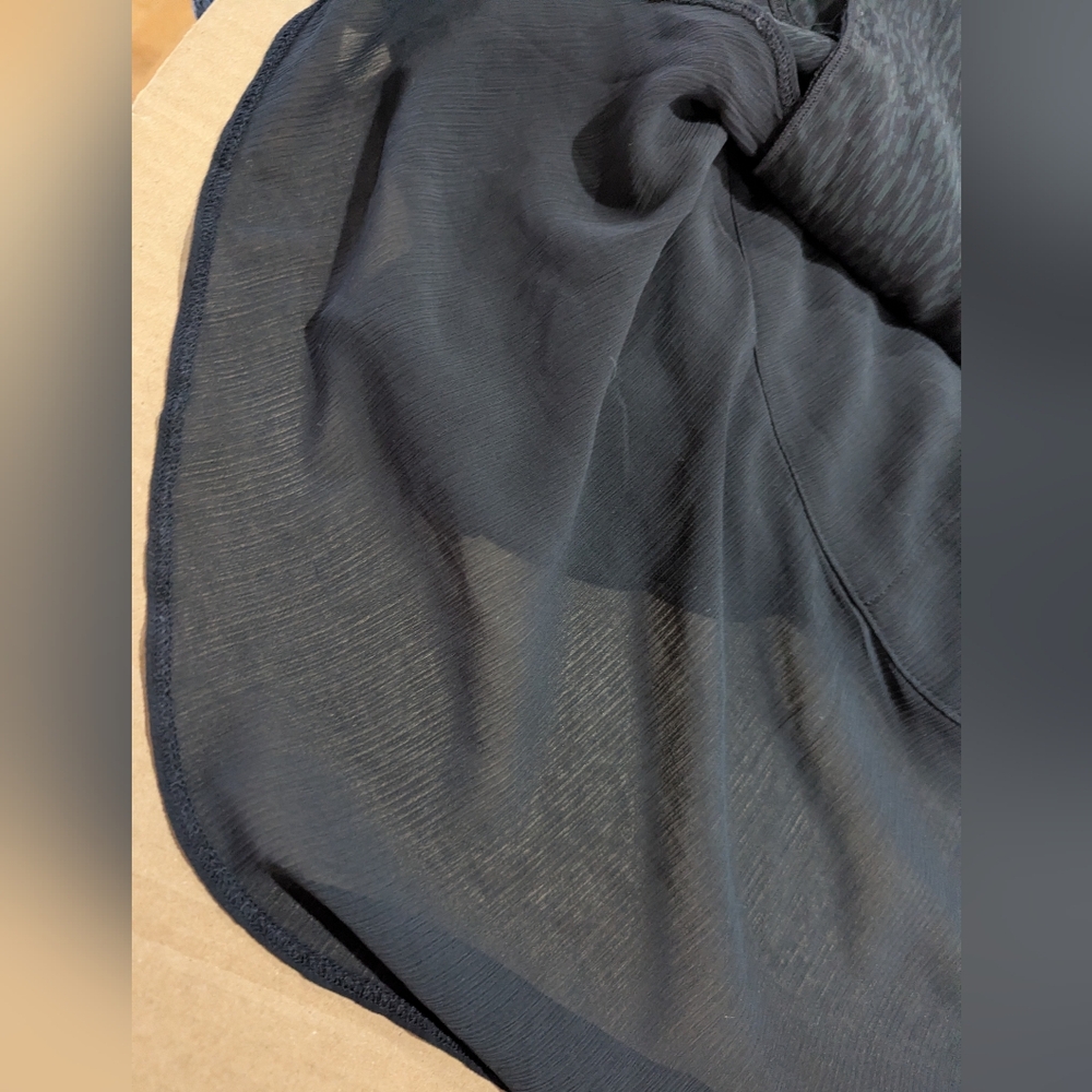 Aerie Women's Wrap Ruffle Skirt Black Mini Gray Black Leopard Sheer Size XS *NWT - Picture 14 of 15